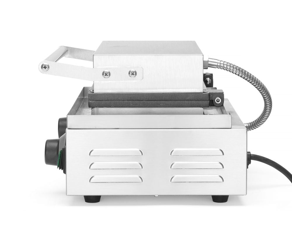 waffle_maker_corn_dog_212189