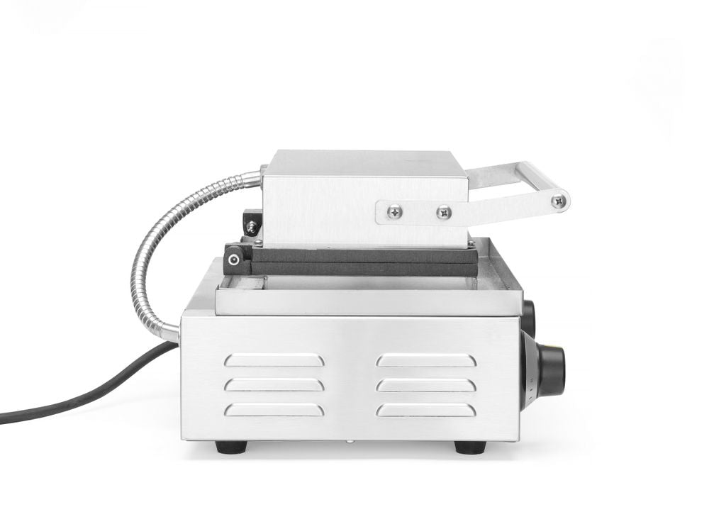 waffle_maker_corn_dog_212189
