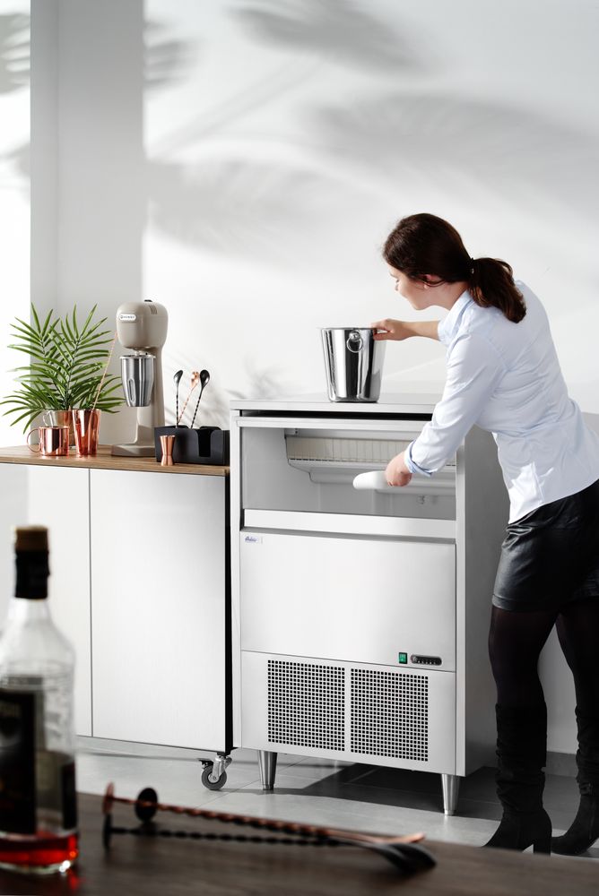 ice_cube_machine_271360