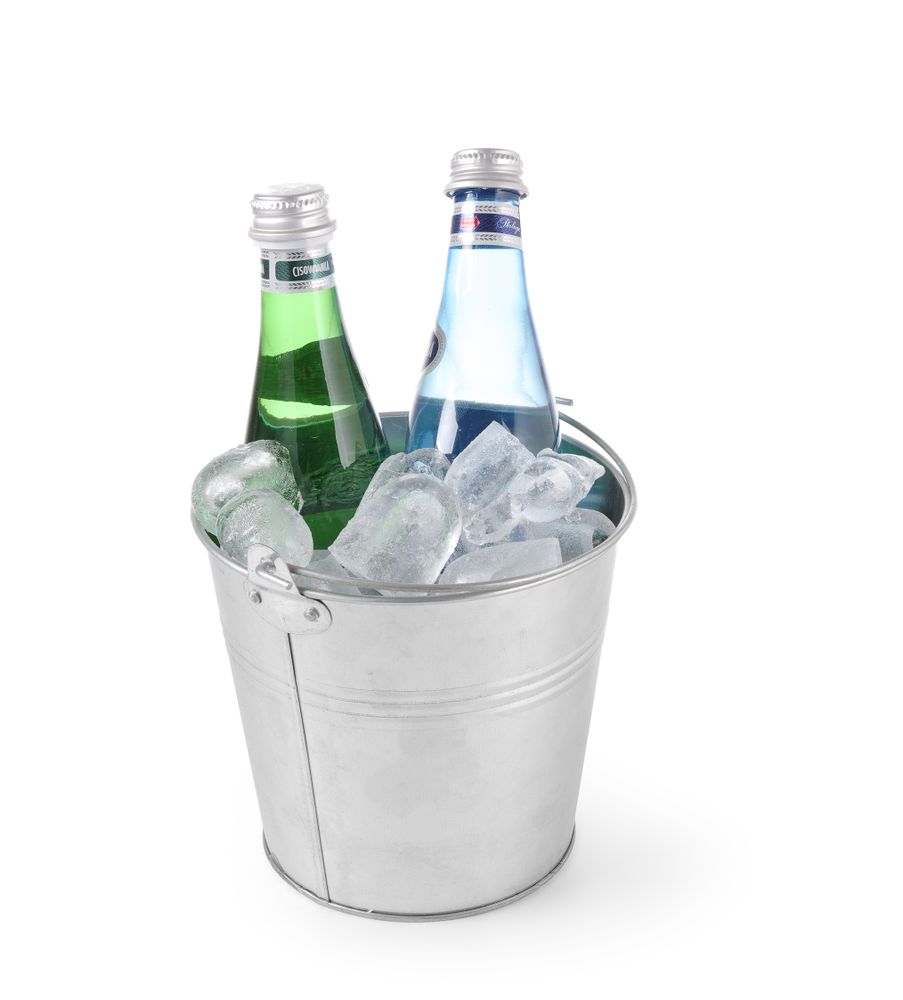 buckets_with_handle_425985