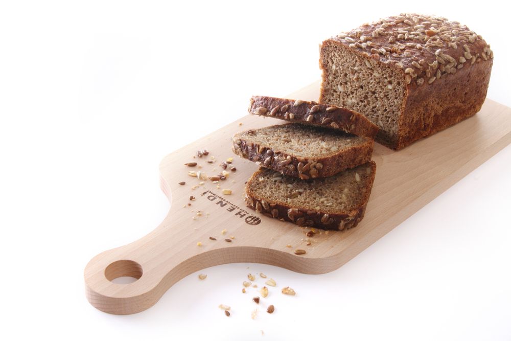 cutting_board_with_grip_505106