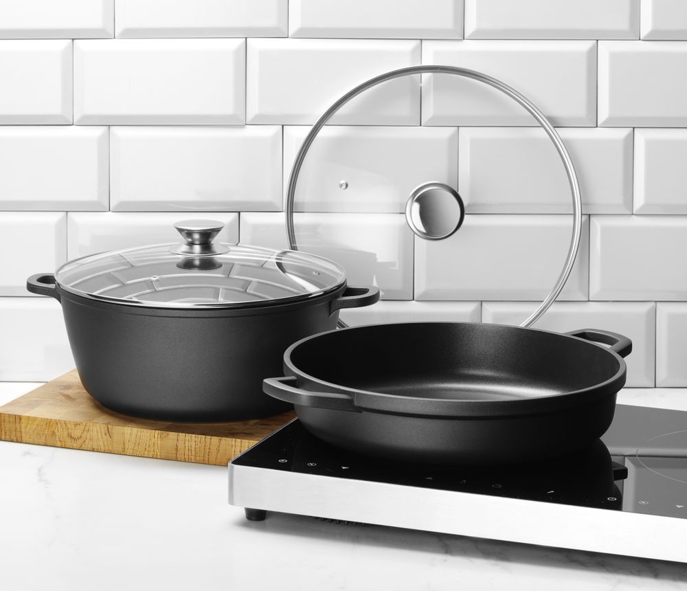 casserole_with_nonstick_coating_611029