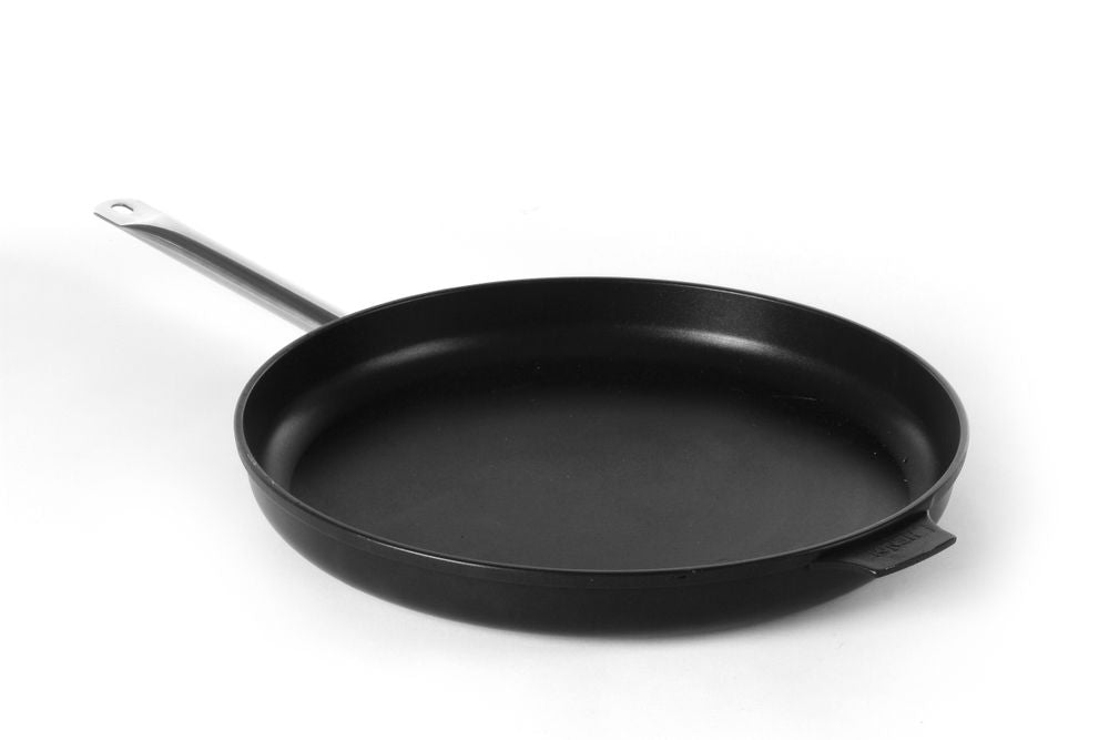 frying_pan_titanium_professional_629390