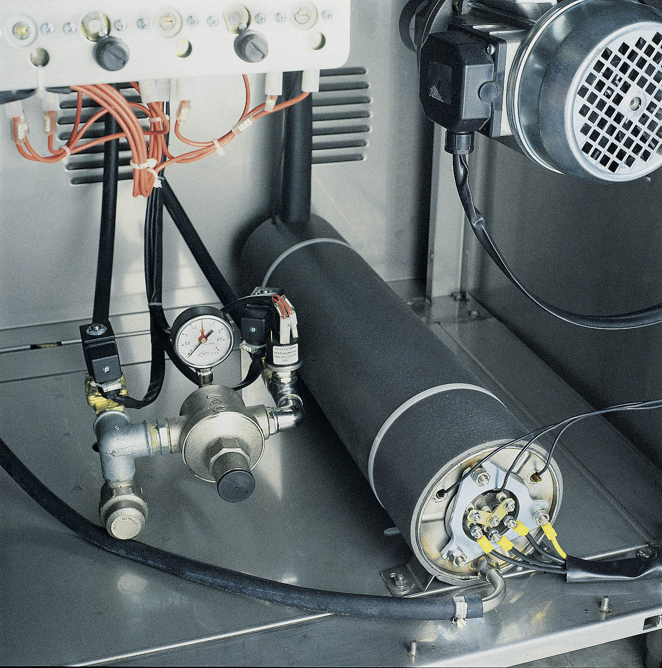 pl-rack-conveyor-dishwasher-cd