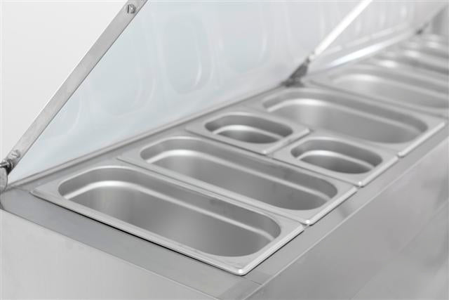 saladette-3-doors-8x1-3gn-container