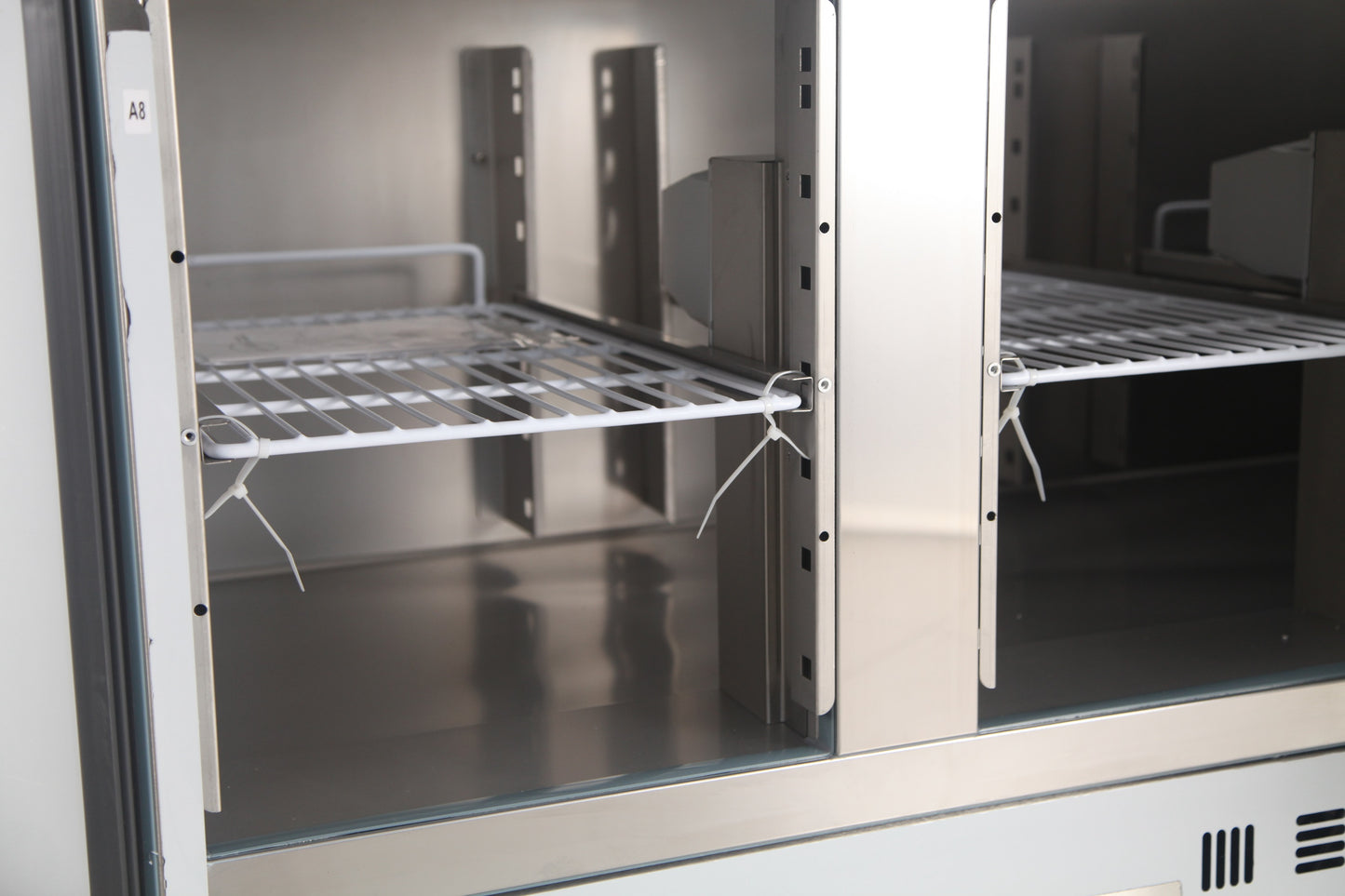 pizza-counter-3-doors-sku-7450-0220
