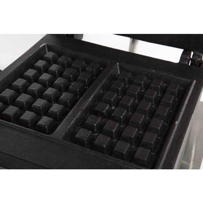 WAFFLE MAKER SKU 7455.1620 All Stop Trading