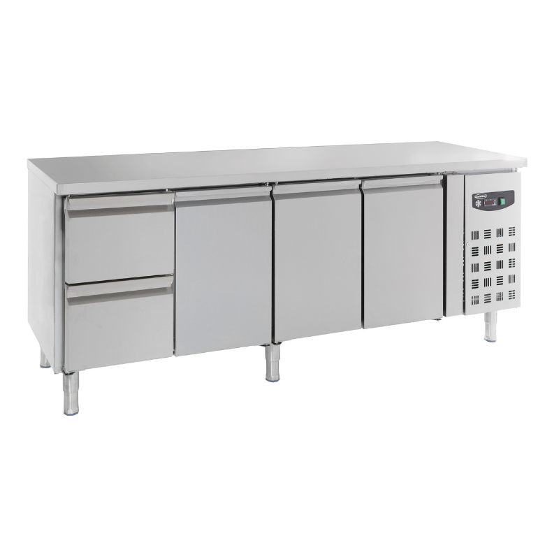 700 REFRIGERATED COUNTER 3 DOORS AND 2 DRAWERS SKU 7950.0210 All Stop Trading