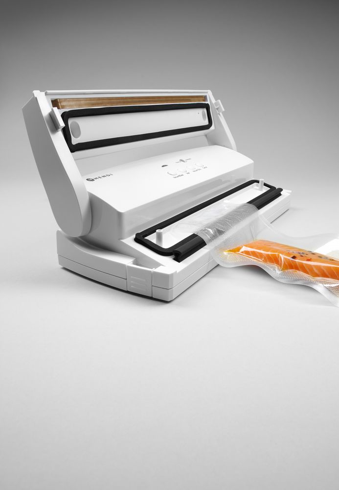 strip_vacuum_packaging_machine_975350