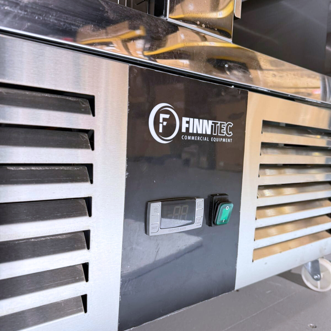 Refrigerated Pizza Saladette with 2 doors - FT-THPS900