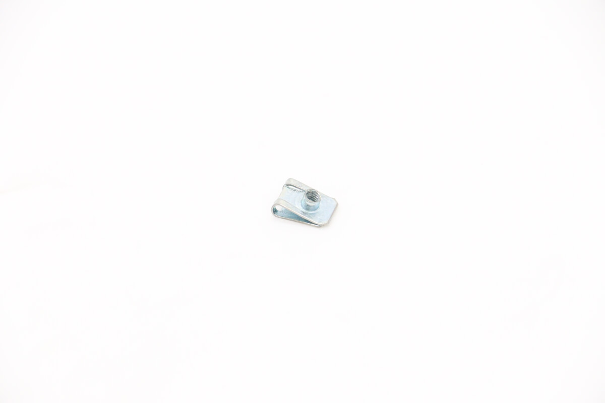 vng350/vn500---nut/clip-4mm