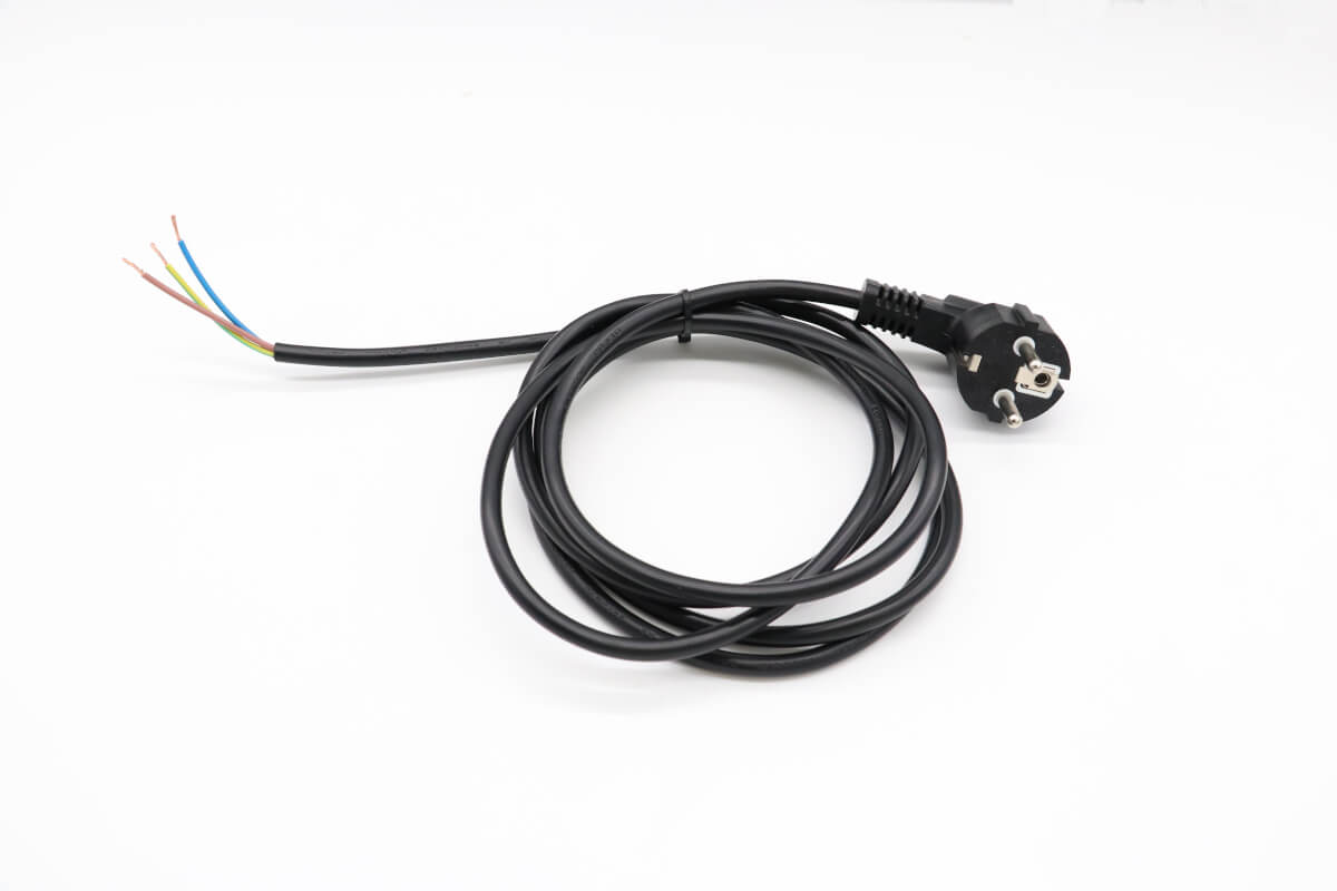 m-ice-24/28/45/60/80-power-plug-with-cable