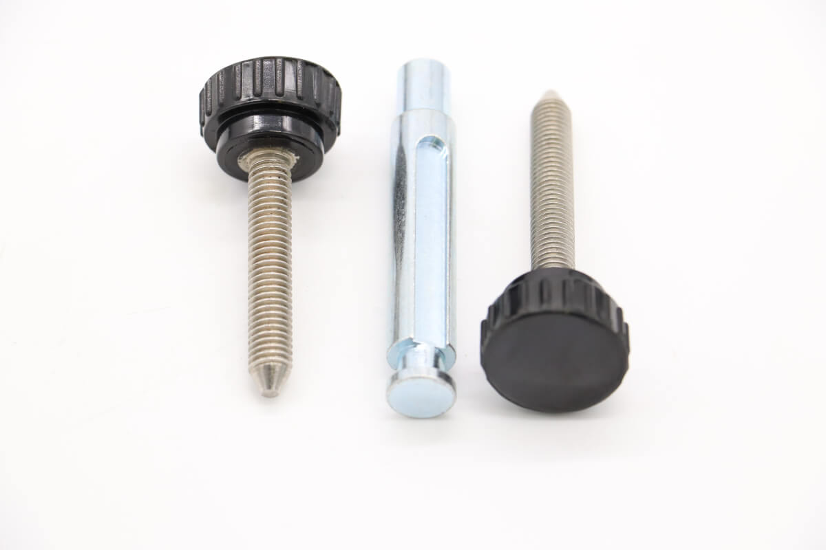 ms220/250/300---screw-bolt-for-sharpener-#19