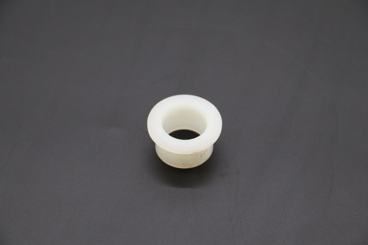 mmt27/37---nylon-bush-a-#7