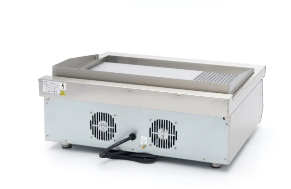 Induction Griddle 700 - Smooth and Grooved - 5000W - Double