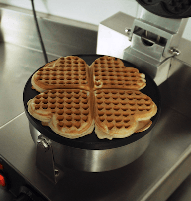 waffle-iron-4pcs-heart-shape