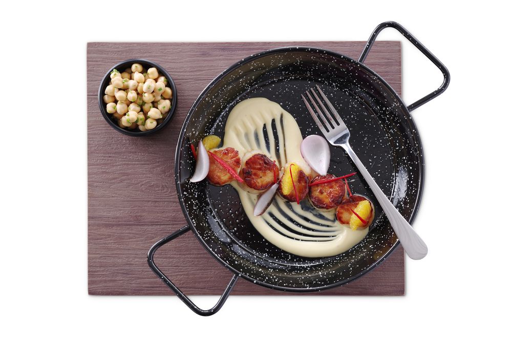 enamelled_pan_622742