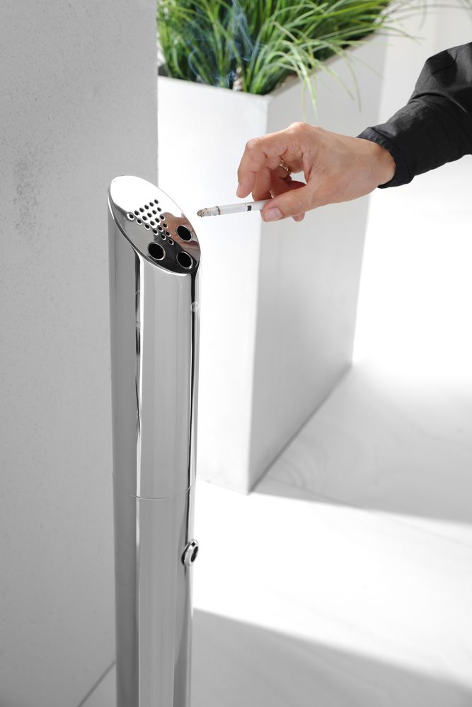 standing_ashtray_pole_440223
