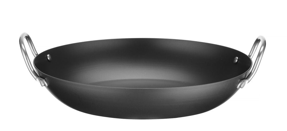serving_pan_627969