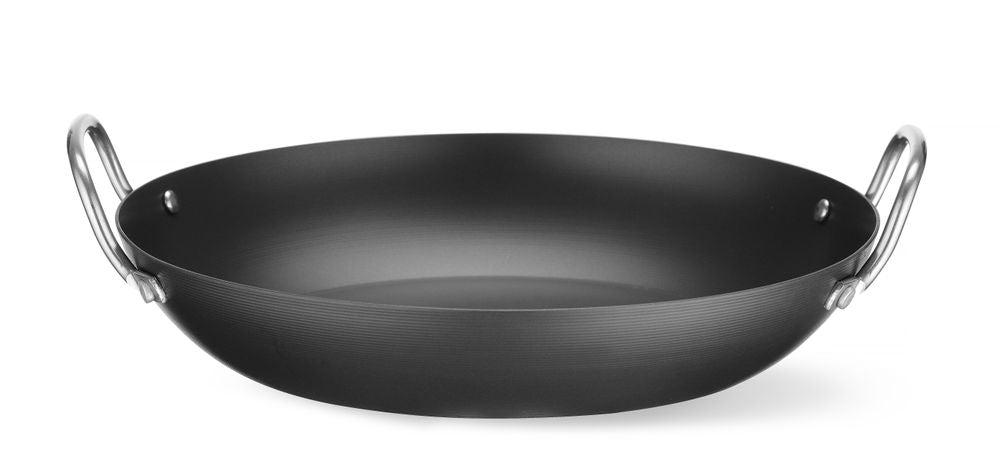 serving_pan_627969
