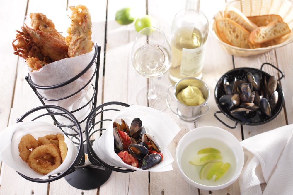 chips_serving_stand_for_3_bags._630921