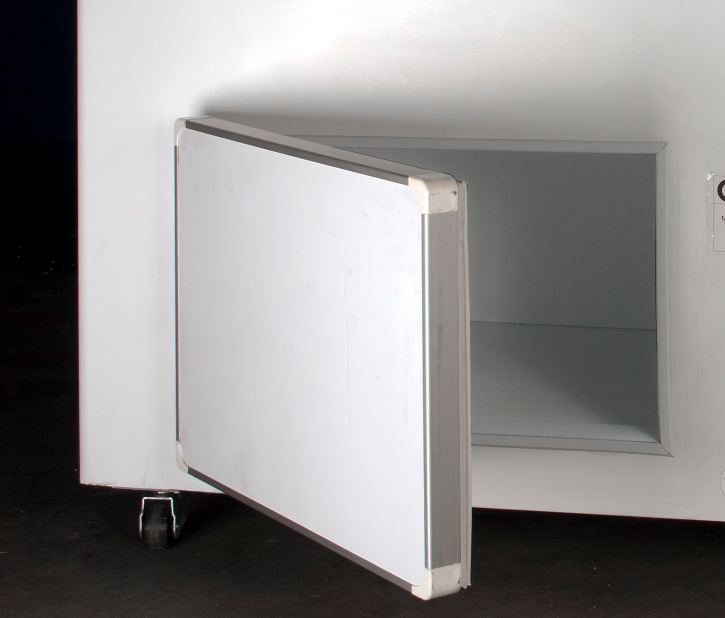 ice-cream-display-bali-9x5-ltr