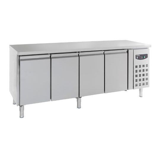 700 REFRIGERATED COUNTER 4 DOORS SKU: 7950.0084 All Stop Trading