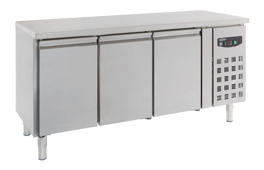 700-refrigerated-counter-3-doors-sku-7950-0082