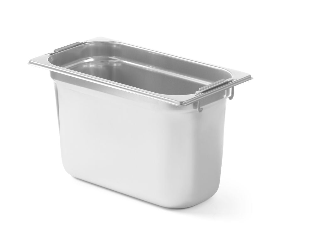 gn_container_with_dropped_handles_803509