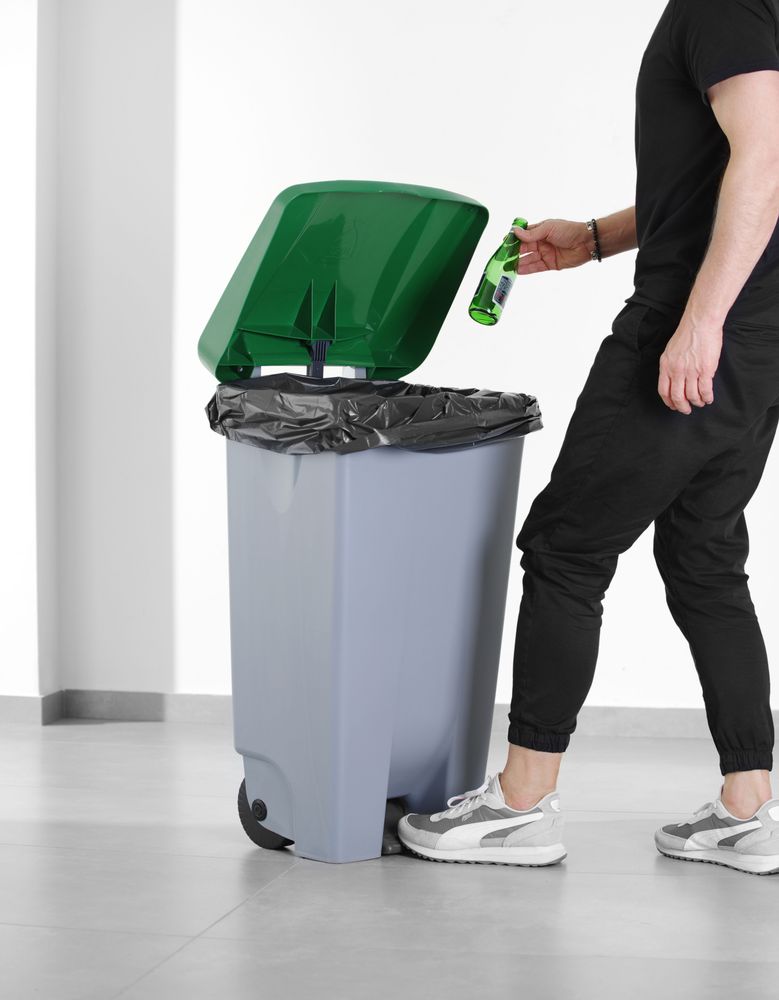 lid_for_trash_container_873465