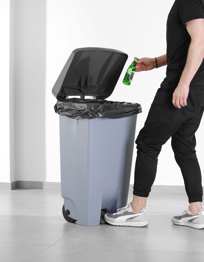lid_for_trash_container_873472