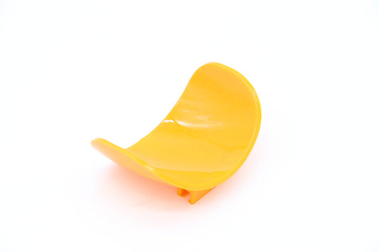 maj25-plastic-orange-guider