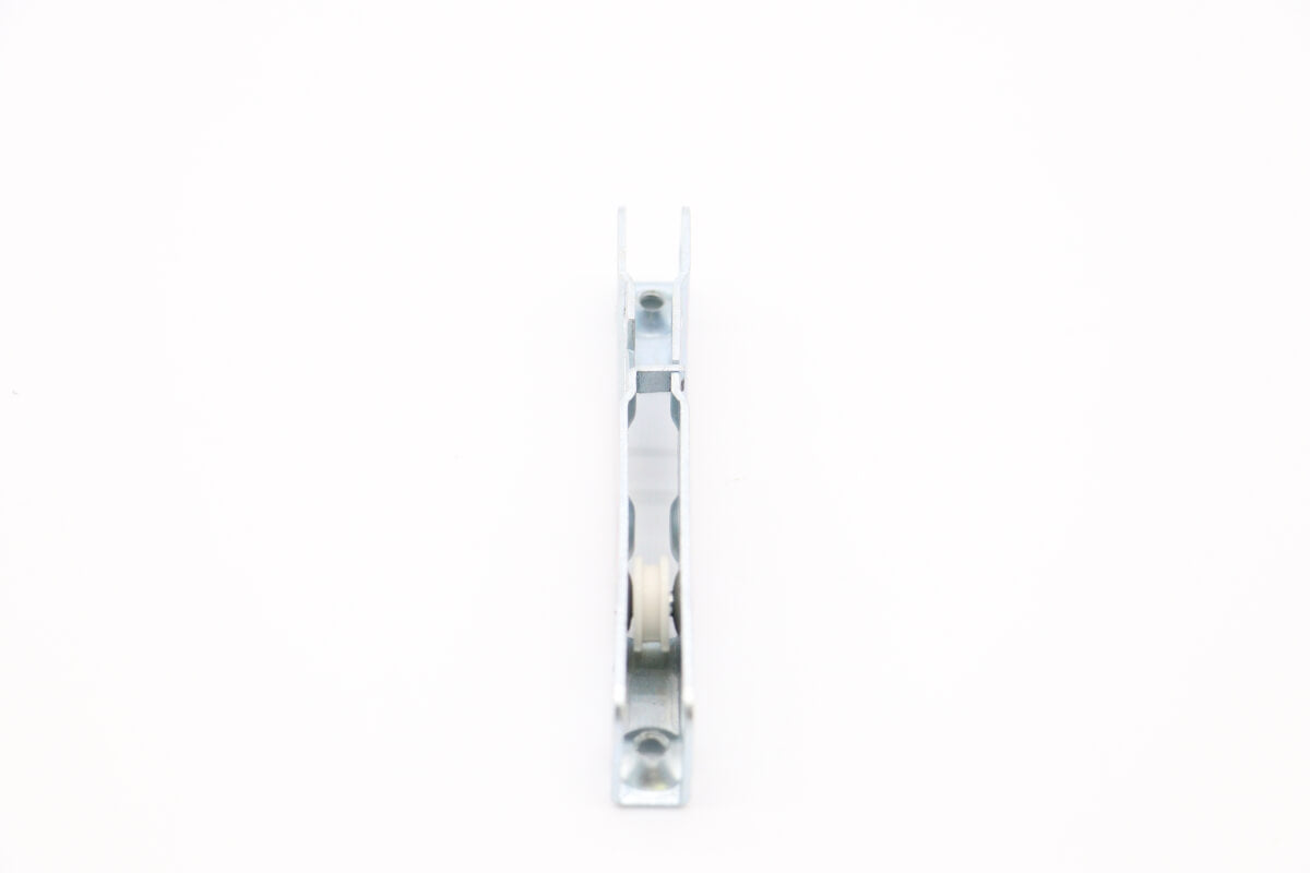 mco---door-hinge-bracket-fixture