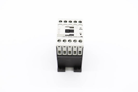 m700---contactor-dilm-12-10-220v