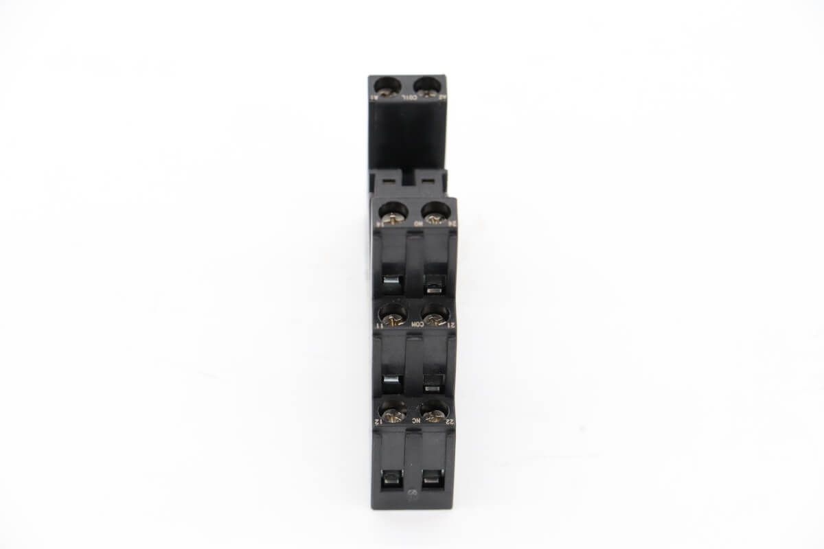 vn500/2000---relay-socket-rm85-2011-25