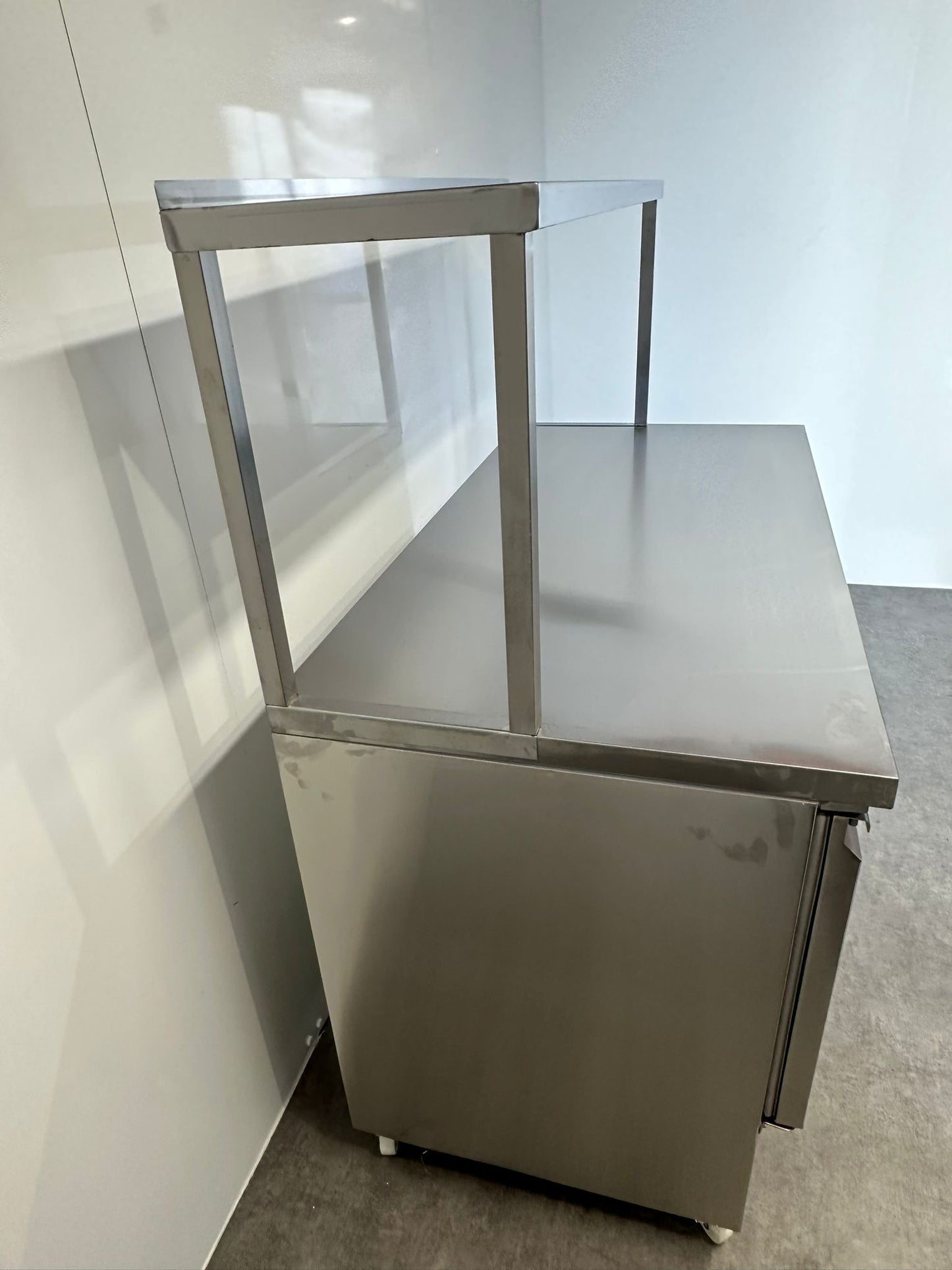 Finntec 3 Doors Worktop fridge + over-shelf FN1365OS