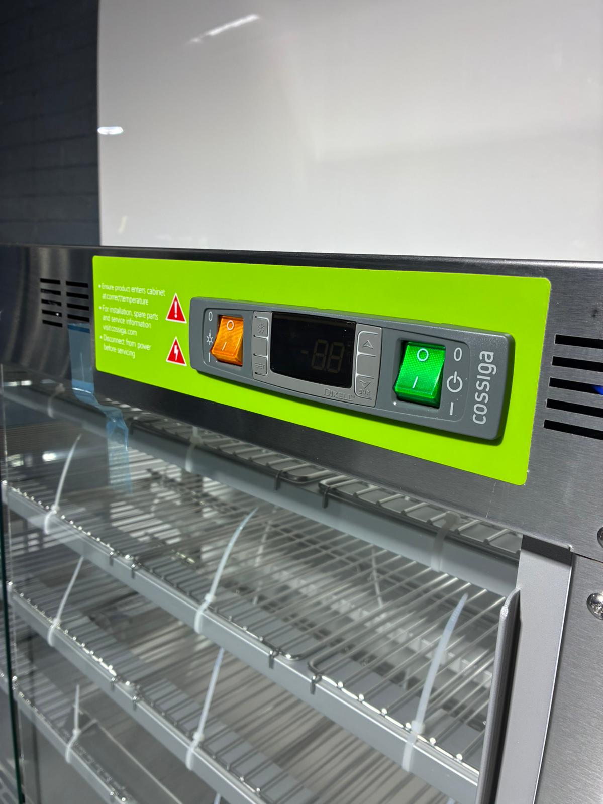 Cossiga Heated Solid Front With Rear Glass Doors Display 1.2m