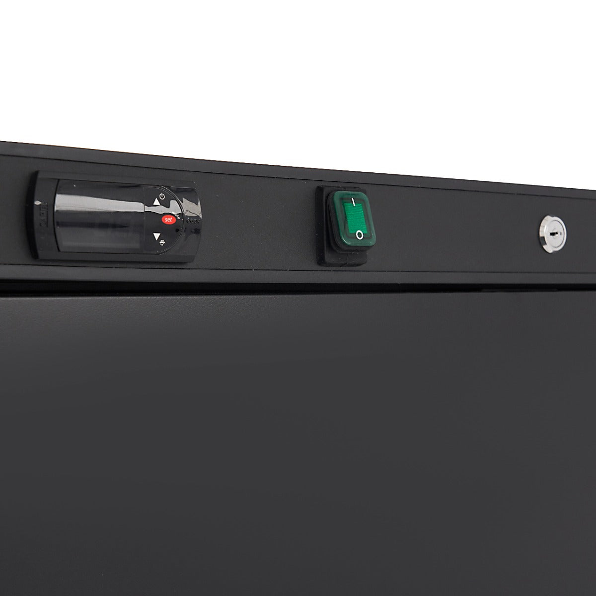 Freezer - 600L - 6 Fixed Shelves - Black