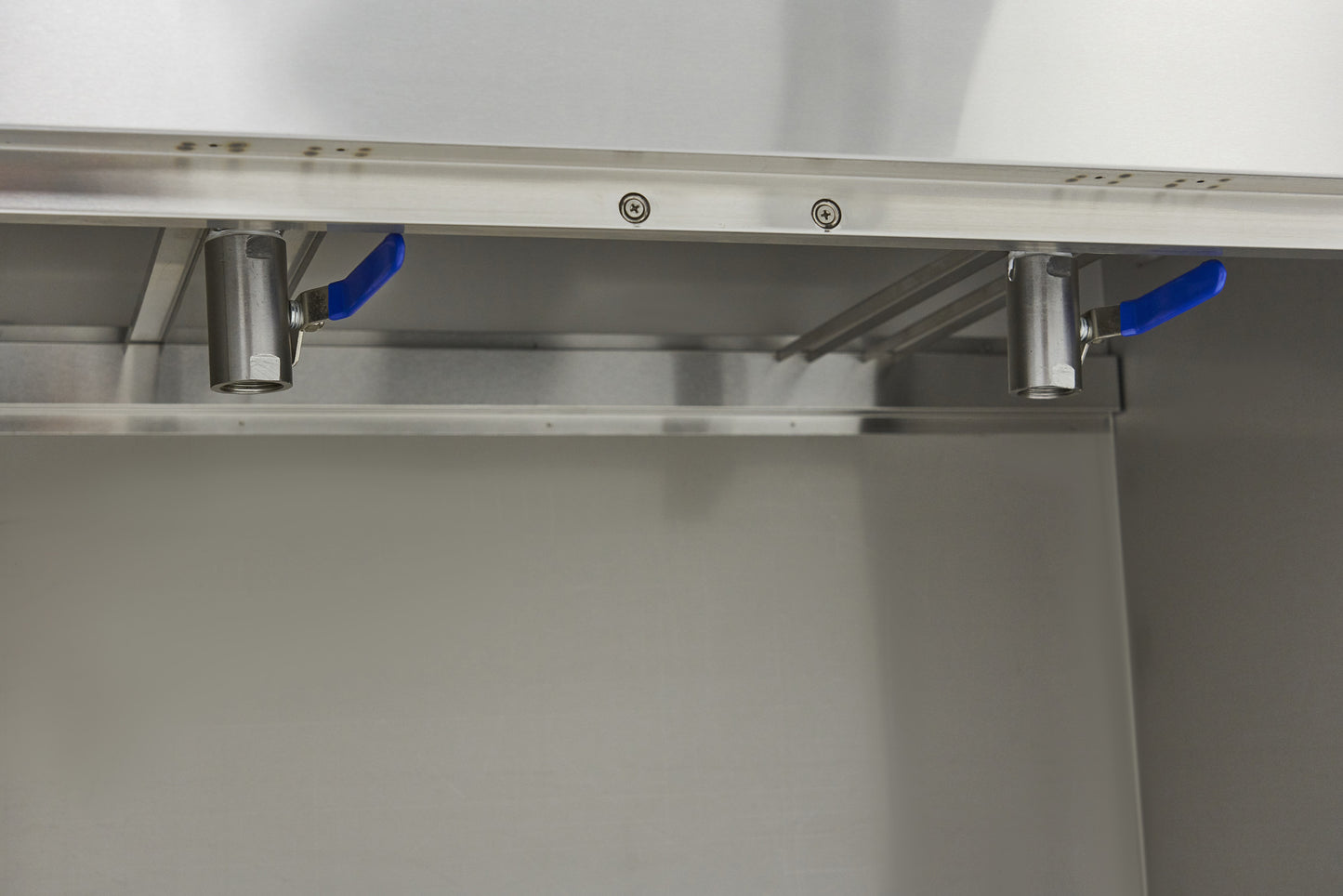 Deep Fryer - 2 x 16L - 2 Baskets - with Drain Tap and Stand - 400V